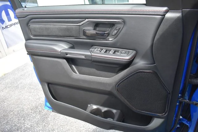 New 2026 Hydro Blue Pearl-Coat Exterior Paint RAM Laramie image 38