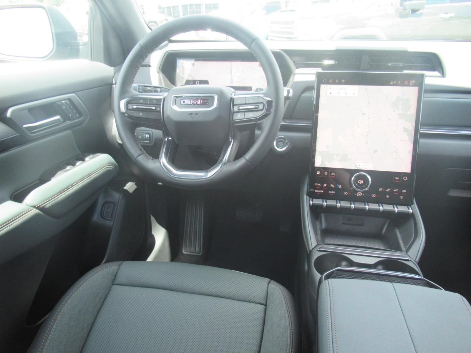 2027 GMC Terrain AT4 - Photo 13