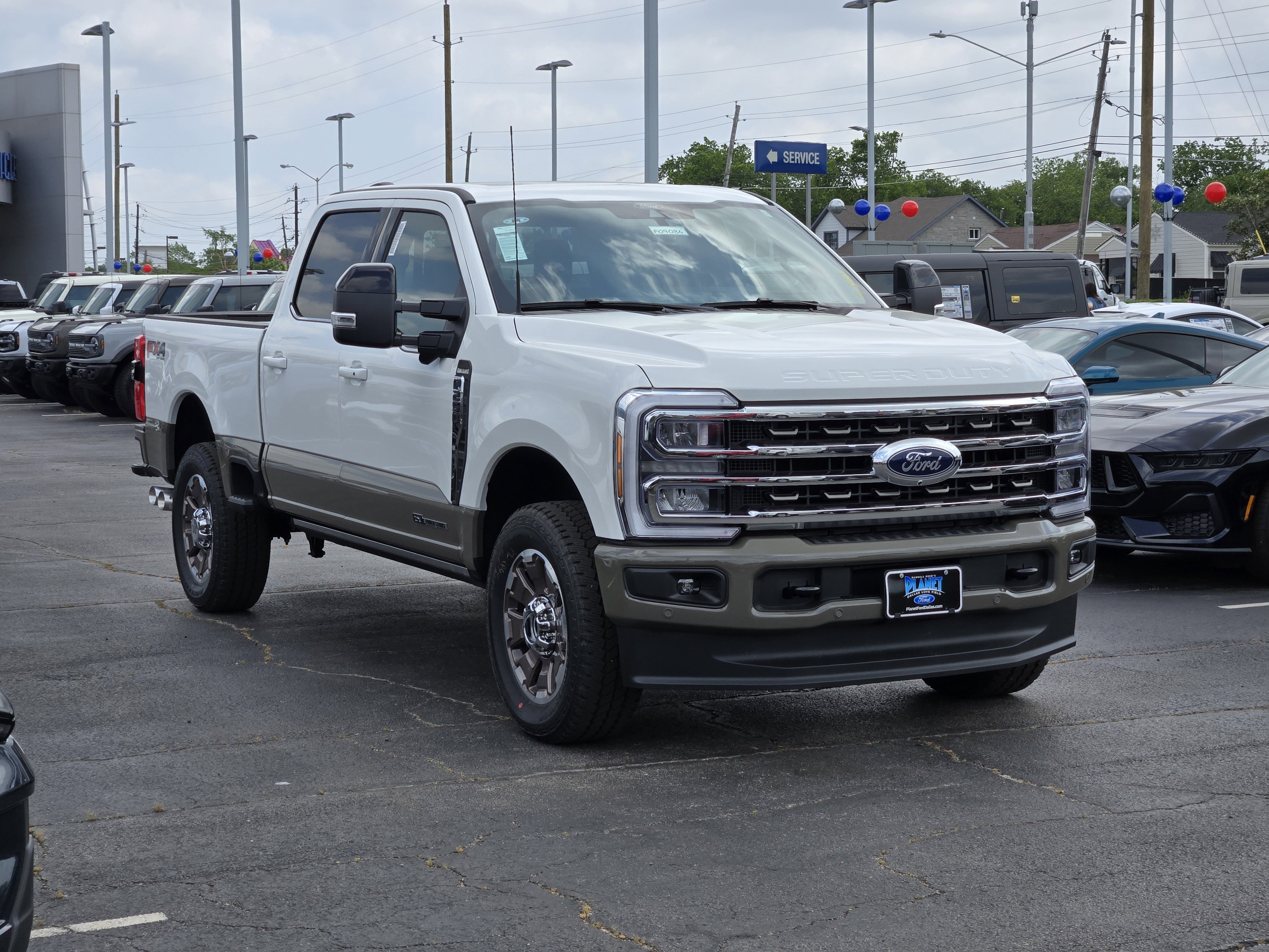 New 2026 Star White Ford F-250 King Ranch image 2