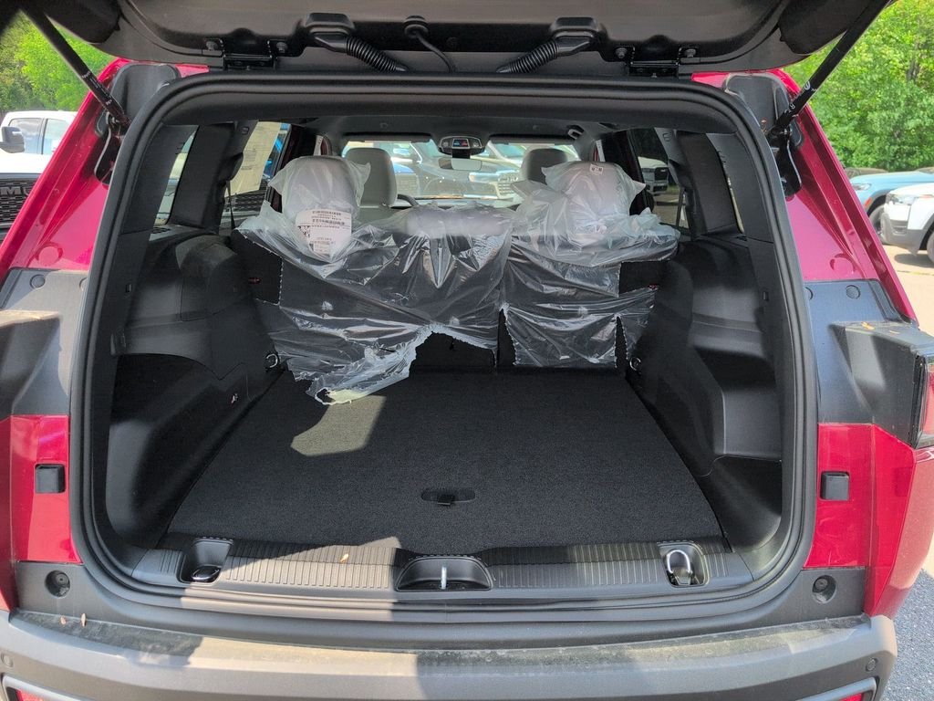 New 2026 Red Hot Pearlcoat Jeep Laredo image 23
