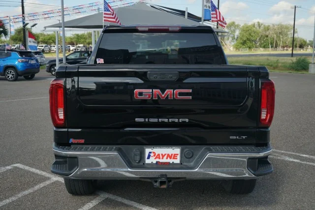 Used 2023 Onyx Black GMC SLT image 7