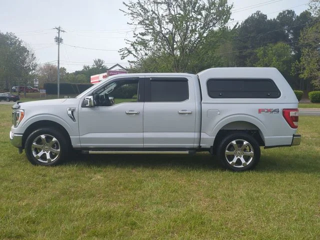 Used 2022 White Ford Lariat image 10