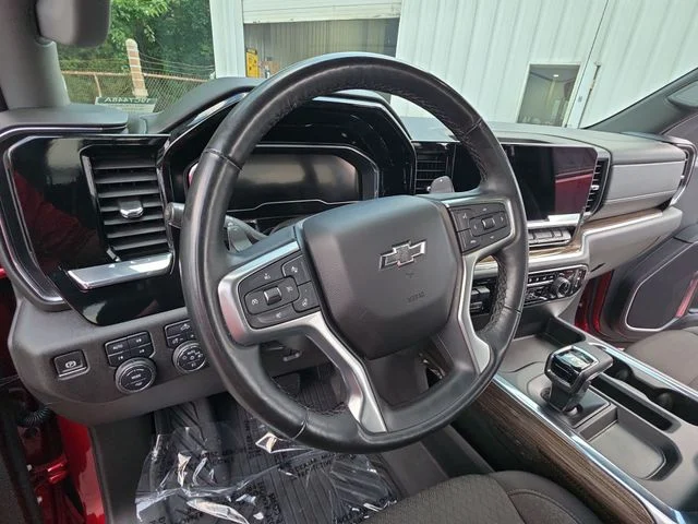 Used 2024 Red Chevrolet RST image 17
