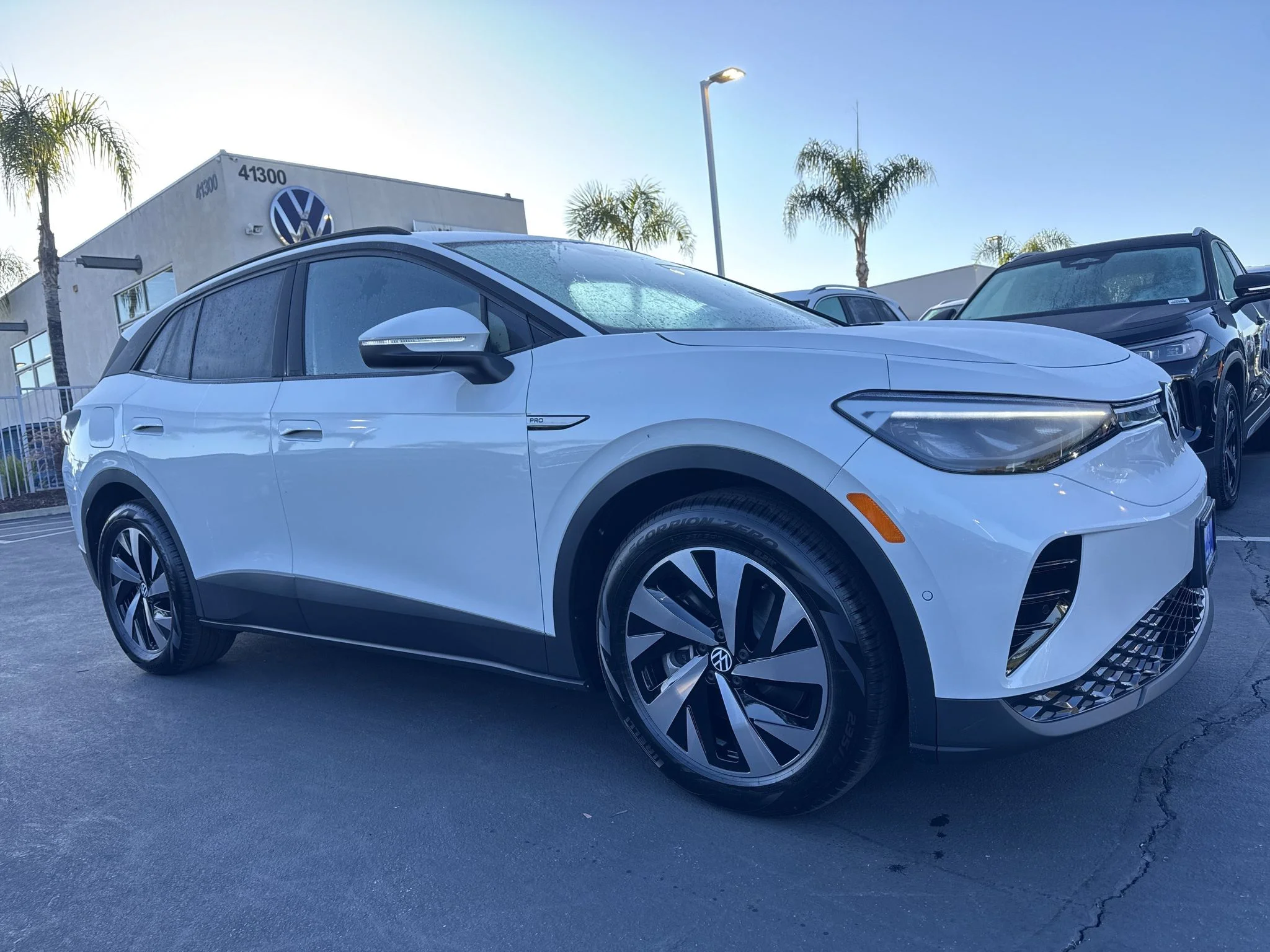 New 2026 Opal White Pearl Volkswagen Pro image 2