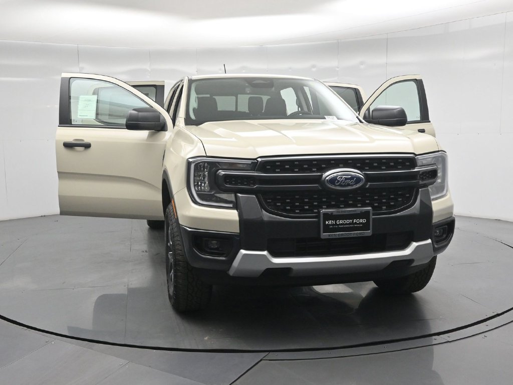 New 2026 Desert Sand Ford XLT image 28