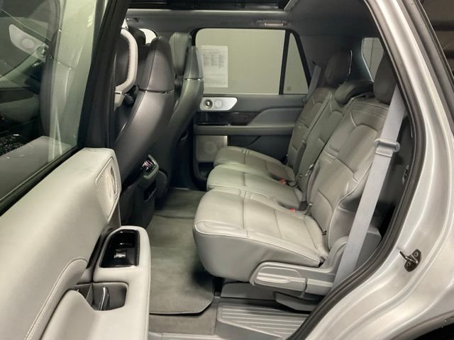 Used 2019 Ingot Silver Metallic Lincoln Reserve image 20