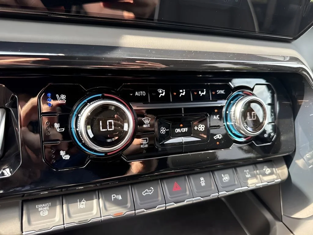New 2026 Onyx Black GMC AT4X image 17