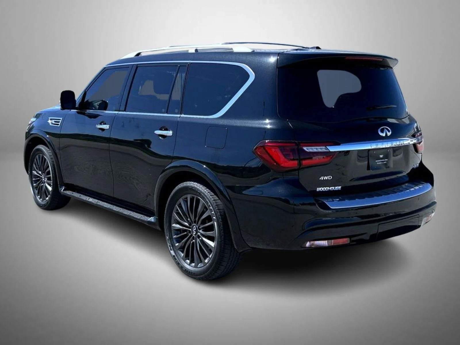 Used 2024 Black INFINITI Sensory image 7