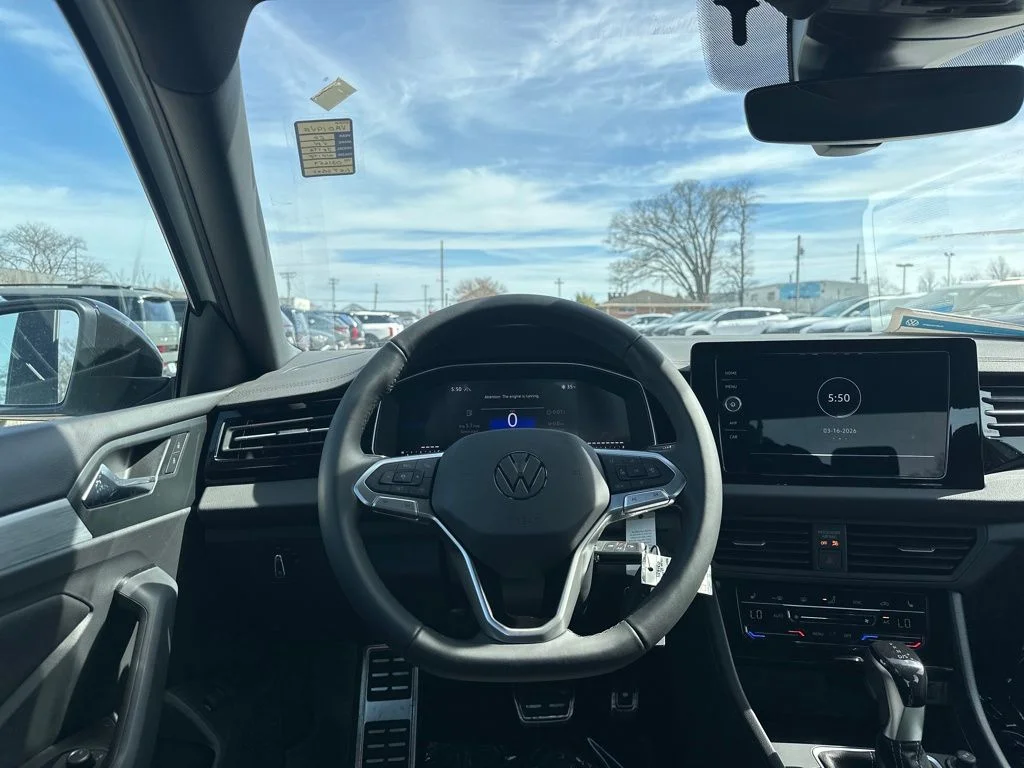 New 2026  Volkswagen 1.5T Sport image 16