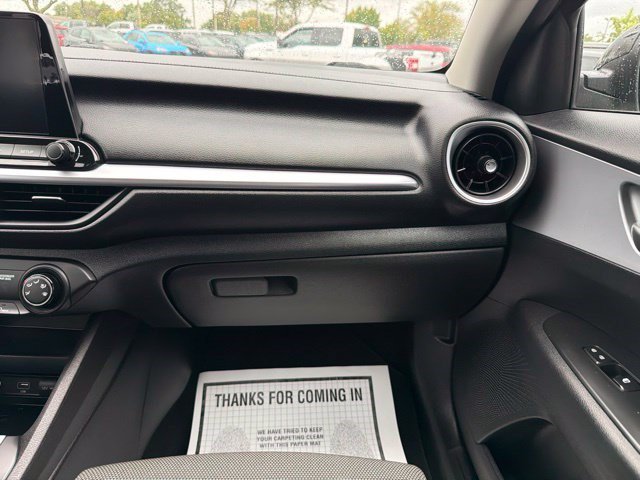 Used 2022 Aurora Black Kia LXS image 23