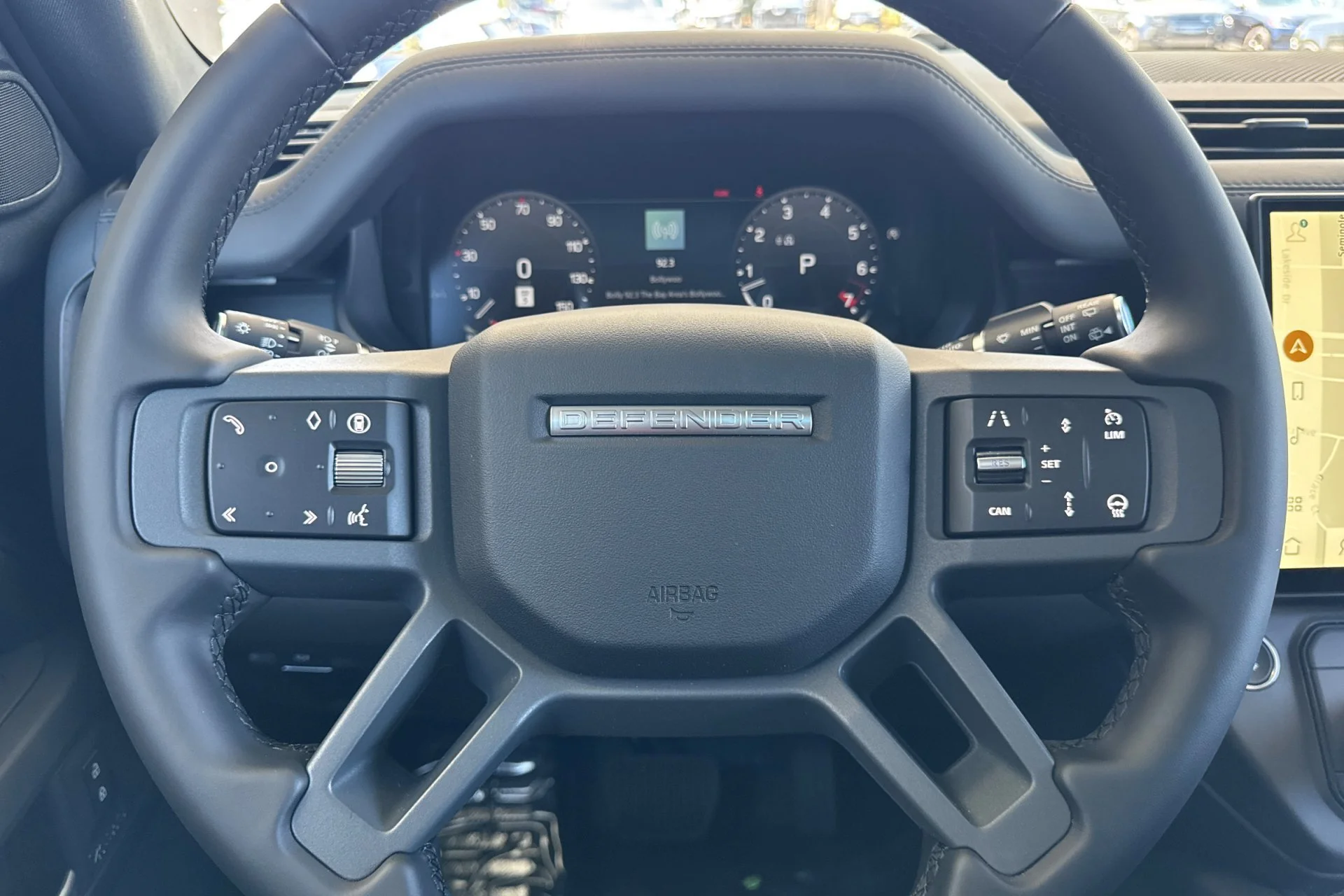 New 2026 TASMAN BLUE Land Rover X-Dynamic SE image 26