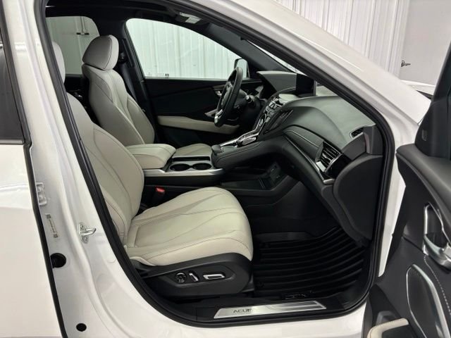 Used 2025 White Acura Base image 31