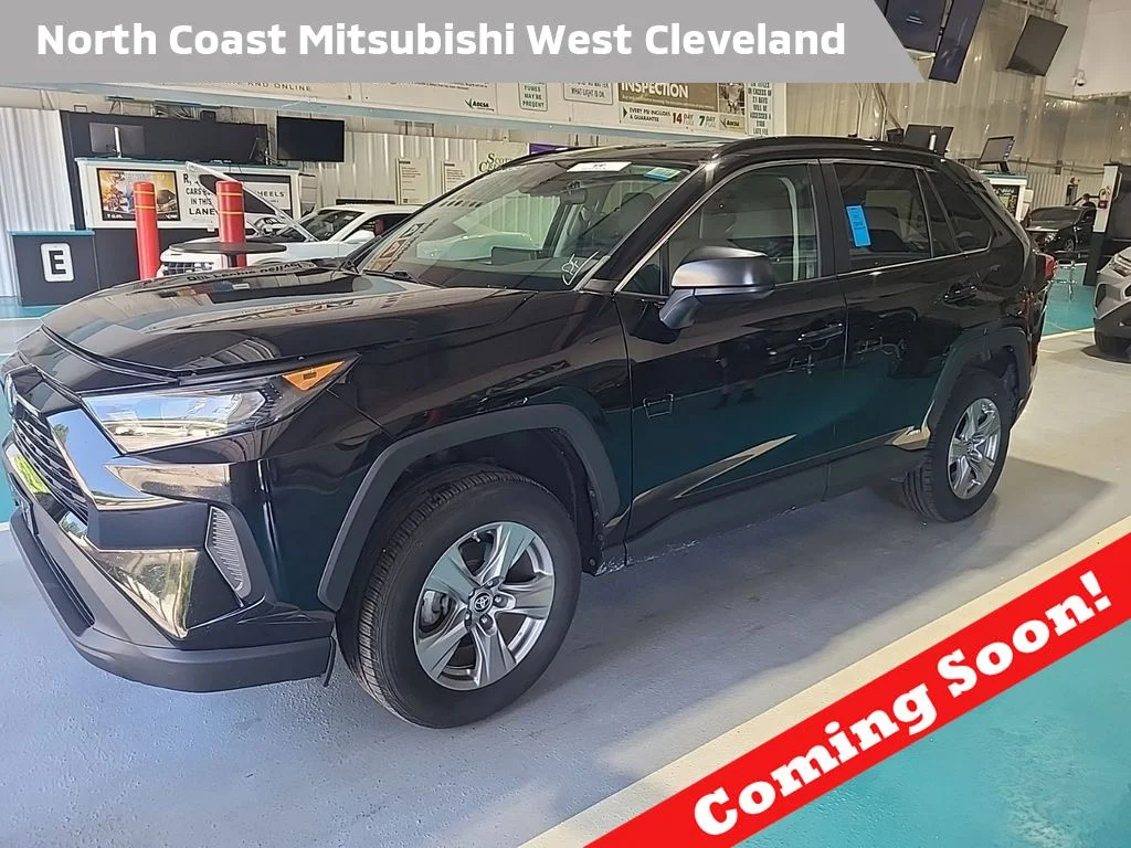 2022 Toyota RAV4's photo