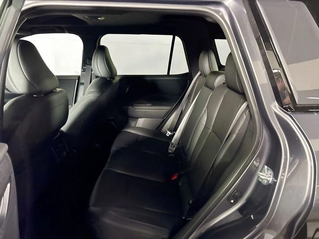 New 2026 MAGNETITE GRAY METALLIC Subaru Premium image 21