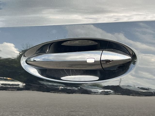 Used 2025 Black Buick Sport Touring image 43
