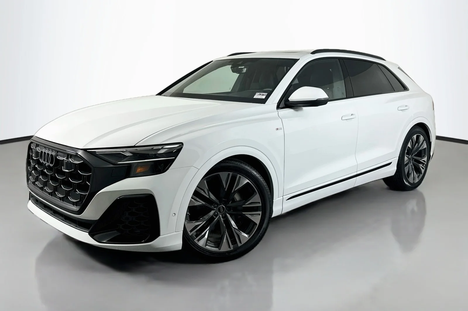 2026 Audi Q8