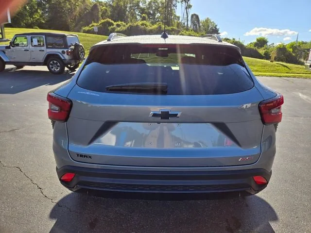 Used 2025 Sterling Gray Metallic Chevrolet 2RS image 7