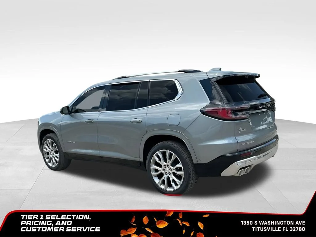 2026 GMC Acadia Denali - Photo 4