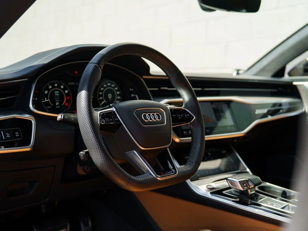 Used 2023 Nardo Gray Audi 4.0T image 4