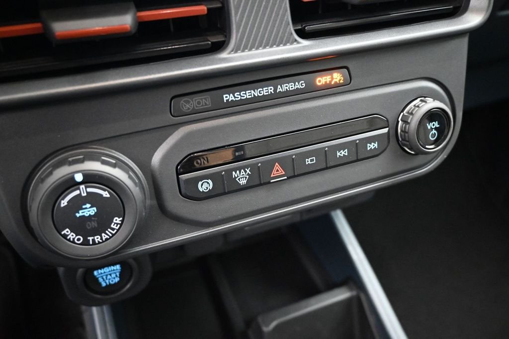 New 2026 Oxford White Ford Lariat image 16