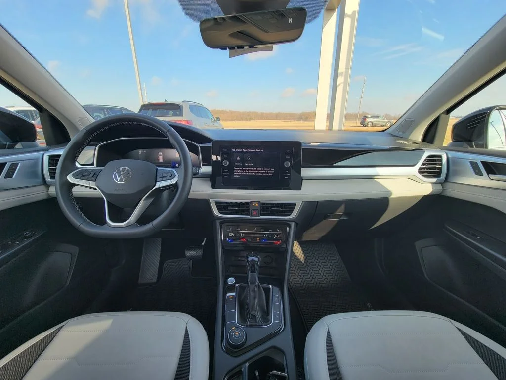2026 Volkswagen Taos SE - Photo 32