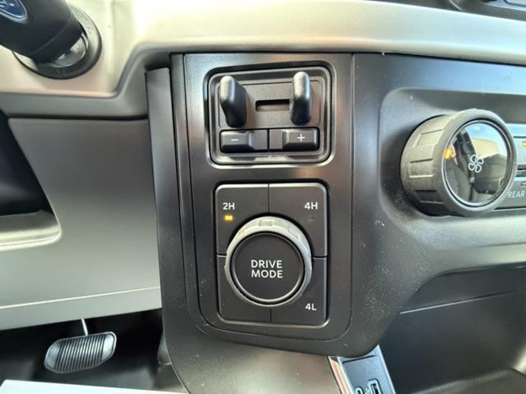 2022 Ford F-150 XL - Photo 13