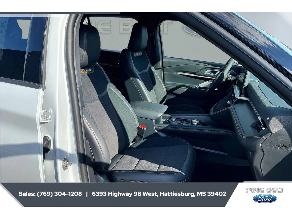 New 2026 Space White Metallic Ford Tremor® image 6