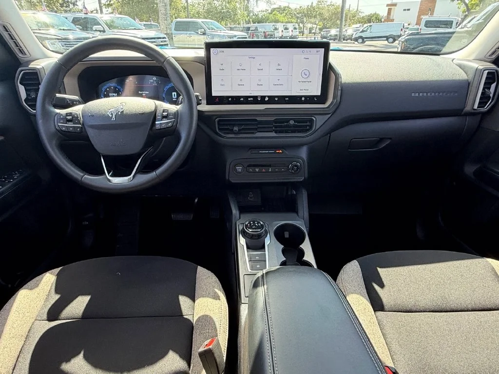 Used 2025 Blue Metallic Ford Big Bend image 13
