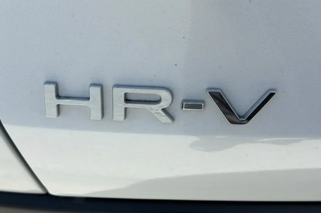 Certified Used 2025 Platinum White Pearl Honda LX image 10