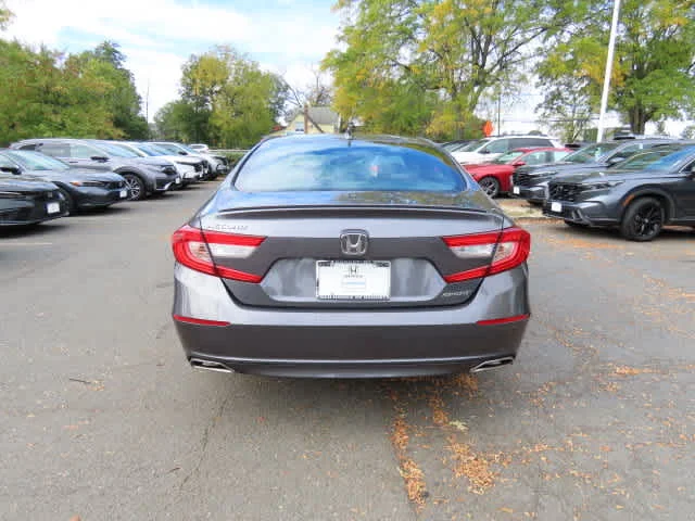 Certified Used 2019 Modern Steel Metallic Honda Sport 1.5T image 5