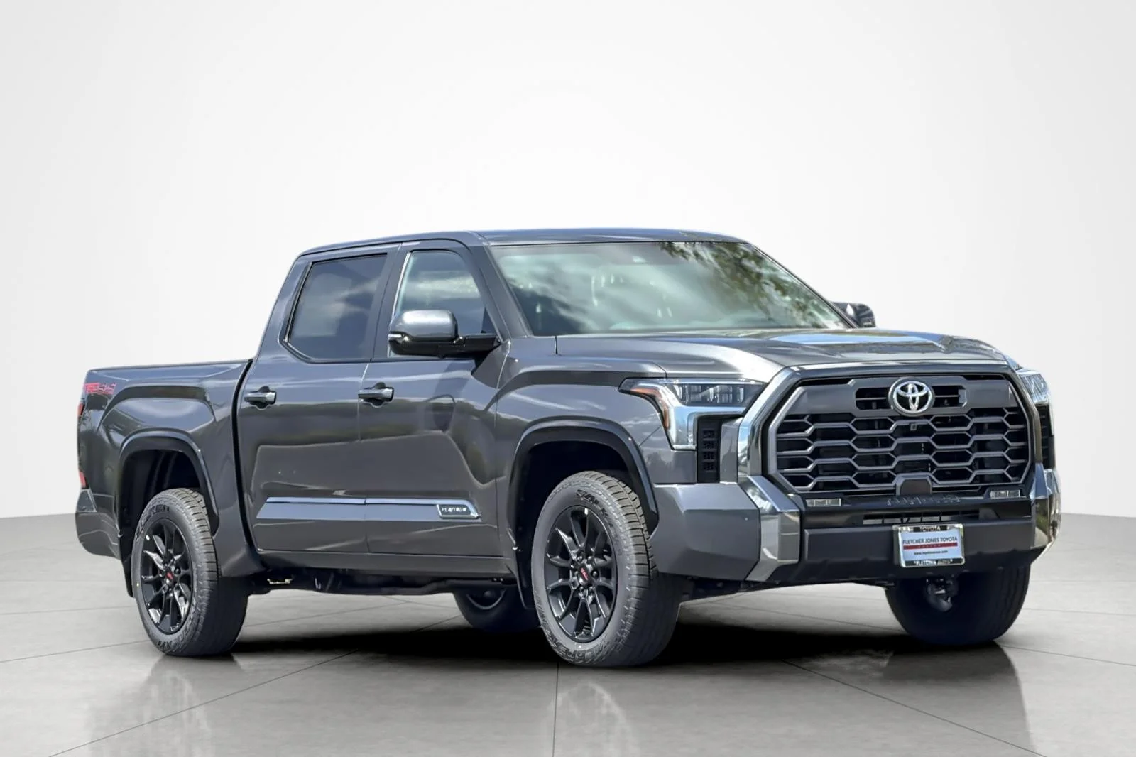 New 2026 Magnetic Gray Metallic Toyota  Platinum image 7