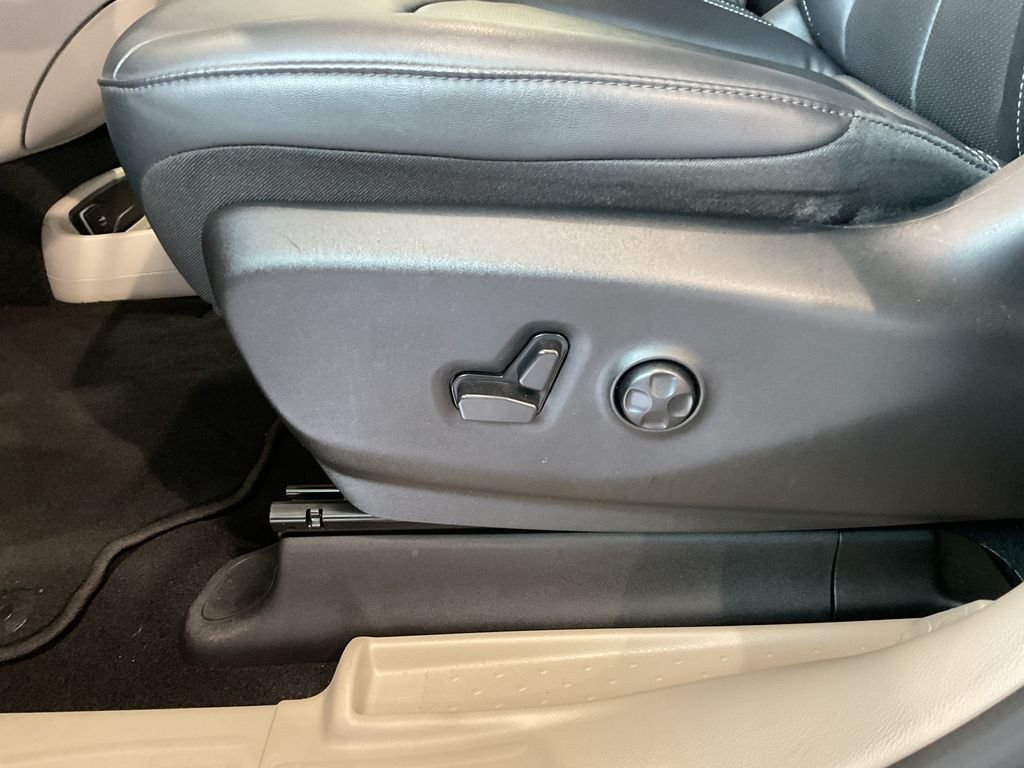 Used 2024 Blue Chrysler Touring L image 16