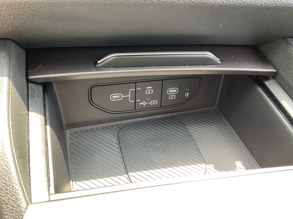 Certified Used 2026 Wolf Gray Kia EX image 29