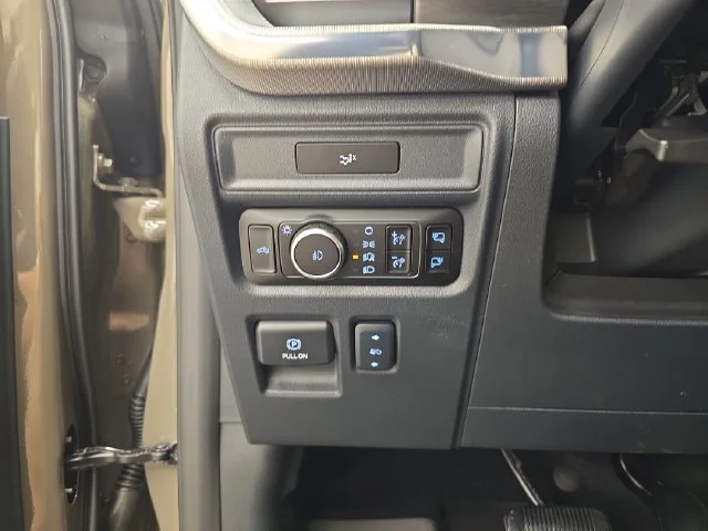 New 2026 Marsh Gray Ford Lariat® image 39