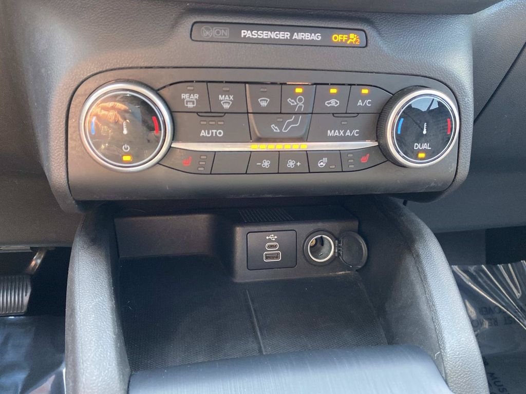 Certified Used 2024 Oxford White Ford Active image 27