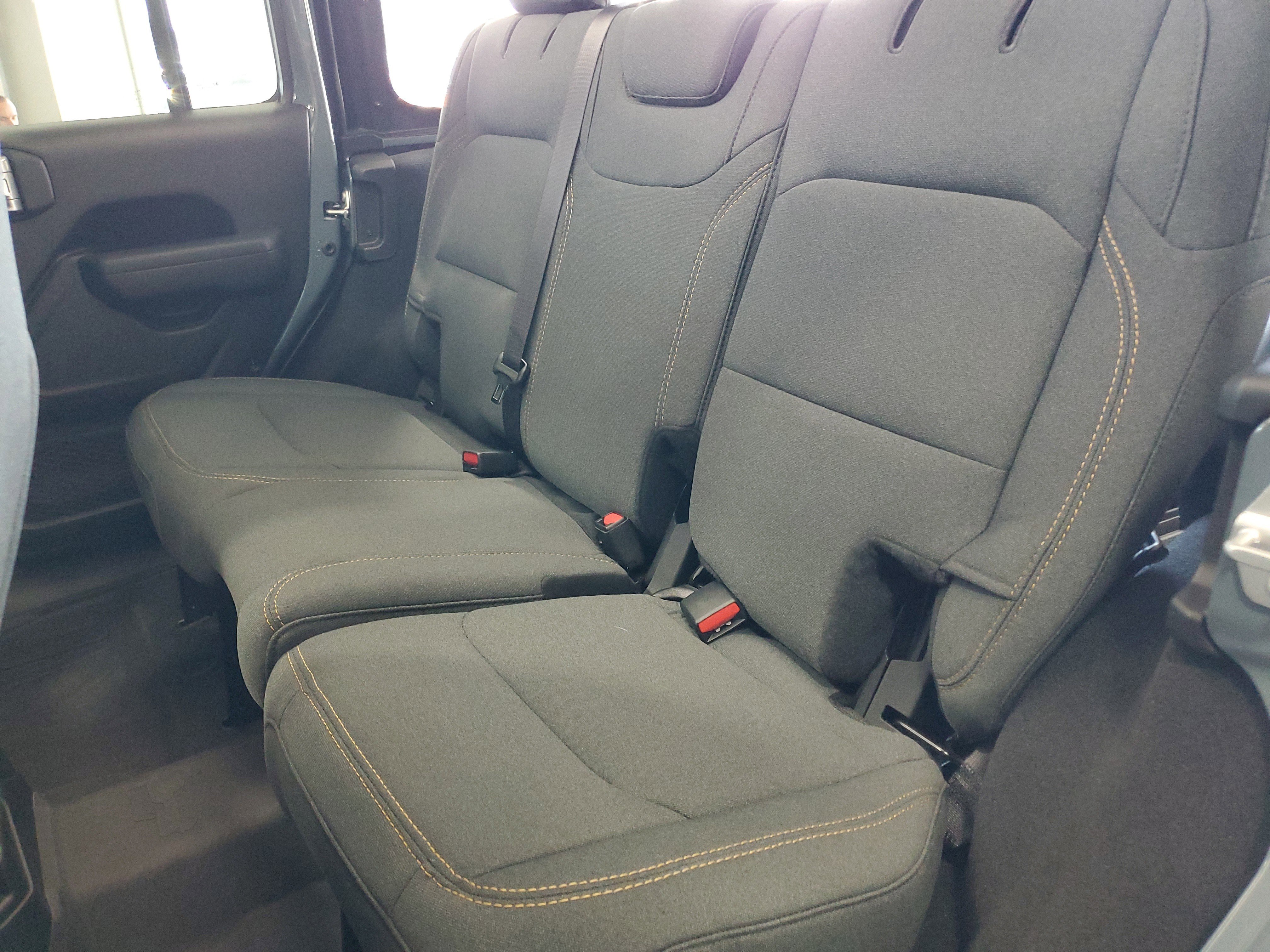 2025 Jeep Wrangler 4-Door Sport S - Photo 15