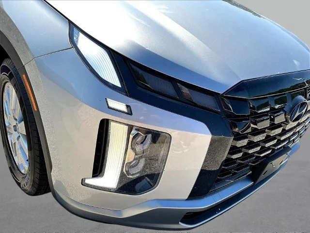 Used 2024 Silver Hyundai SEL image 35