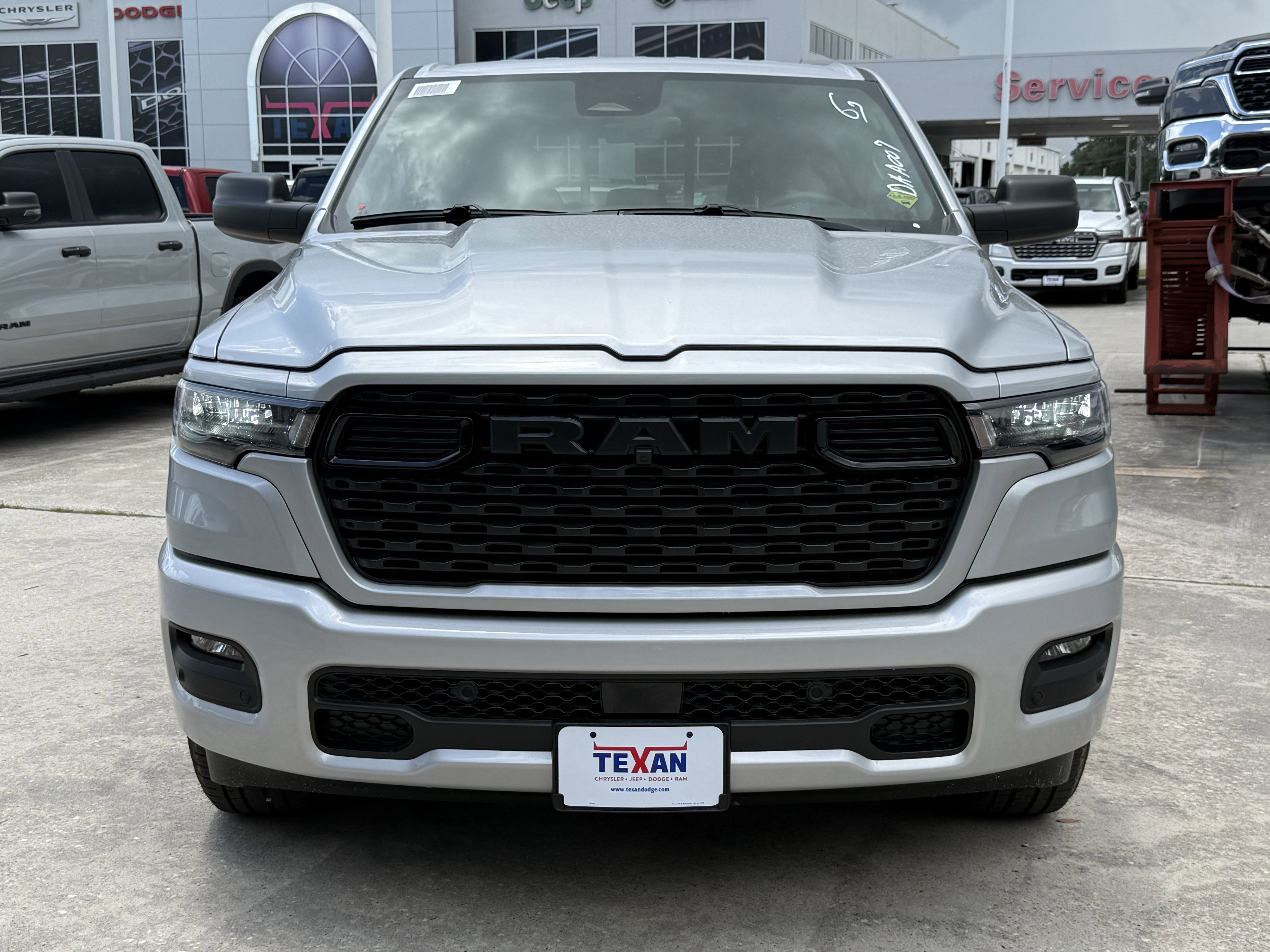 New 2026 Silver Zynith Exterior Paint RAM Express image 6
