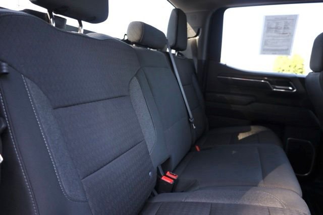 Used 2023 White Chevrolet LT image 35