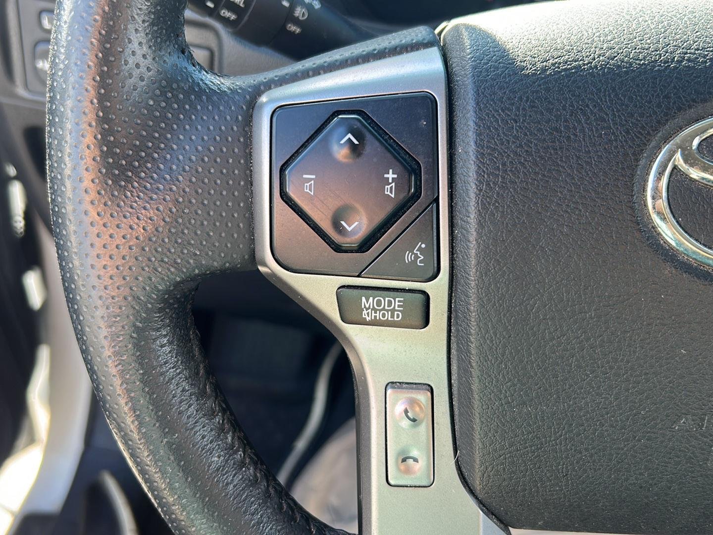 Used 2024 Ice Cap Toyota SR5 image 12