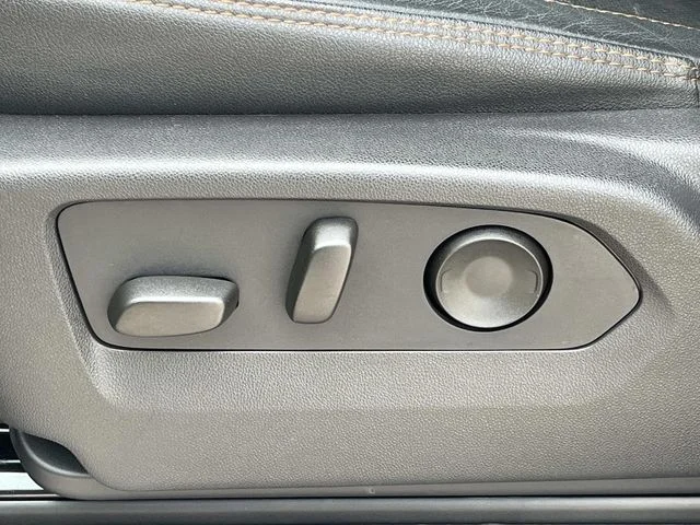 2024 GMC Sierra 2500HD AT4 - Photo 34