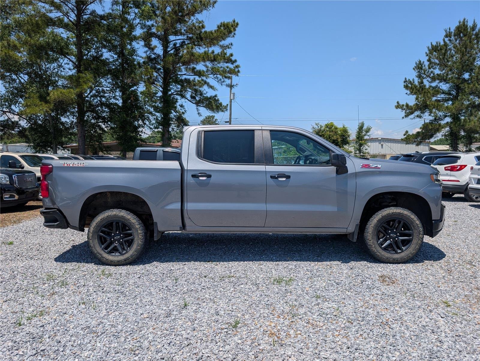 Used 2021 SATIN STEEL METALLIC Chevrolet LT Trail Boss image 8