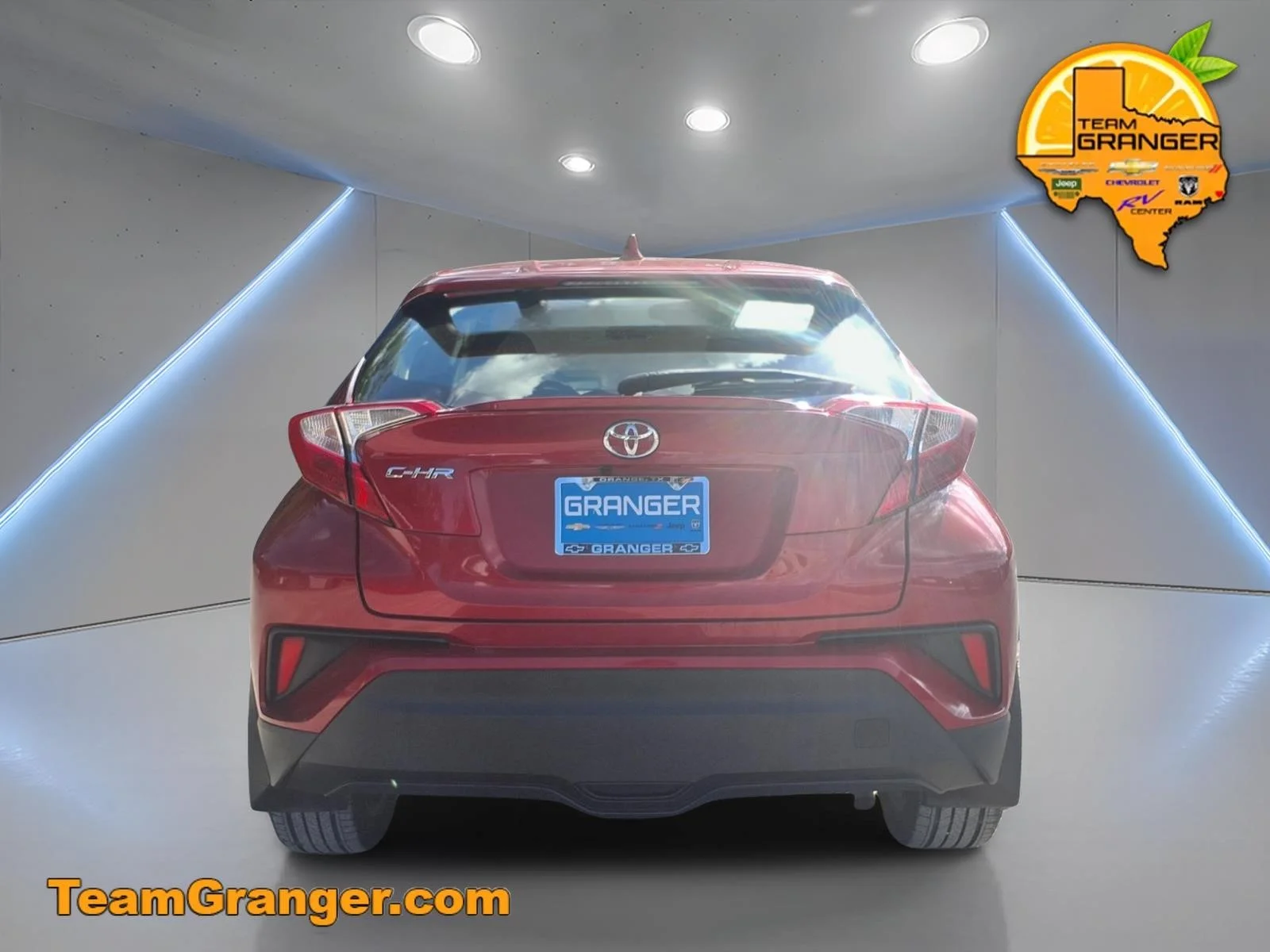 Used 2021 Red Toyota XLE image 6