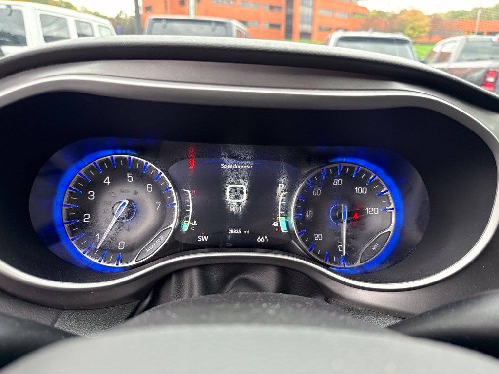 Used 2026 Blue Chrysler Select image 29
