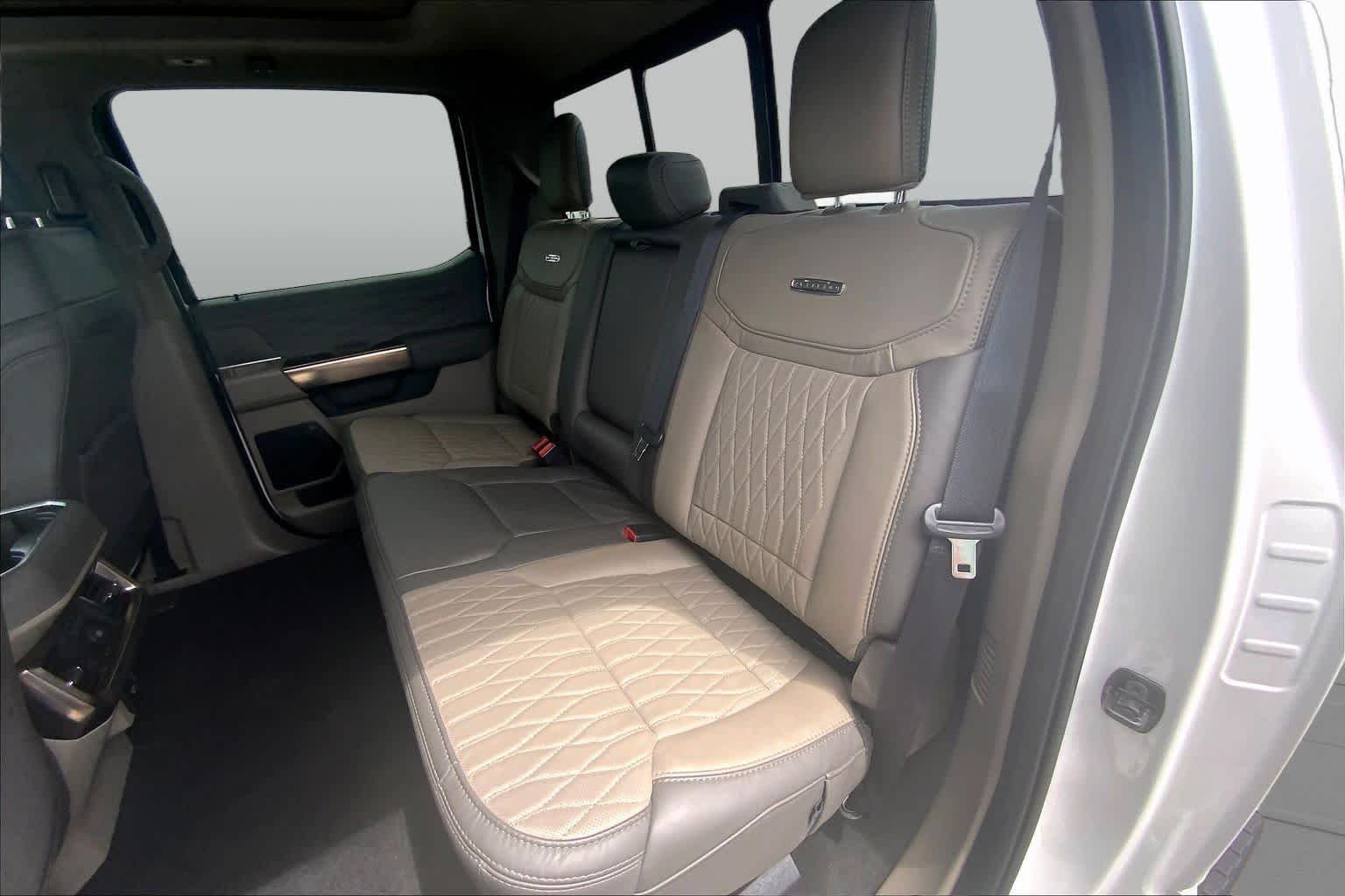 Used 2026 Star White Ford Platinum image 21