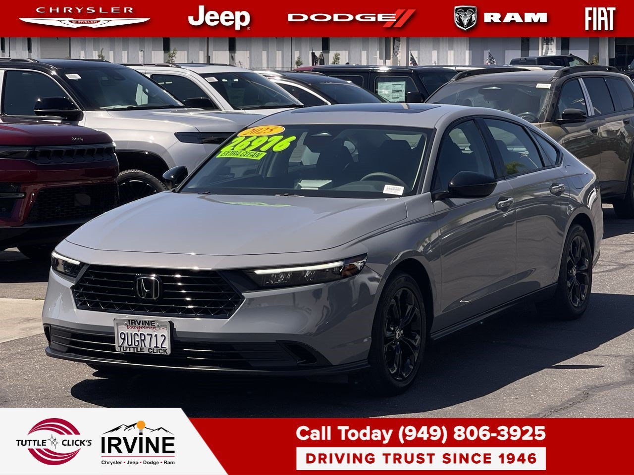 Used 2025  Honda SE image 12