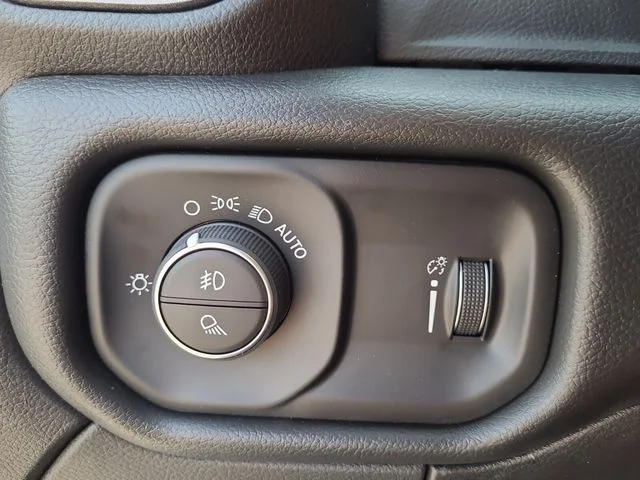 2026 RAM 2500 Tradesman - Photo 19