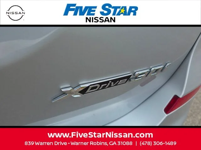 Used 2019 Silver BMW xDrive30i image 12