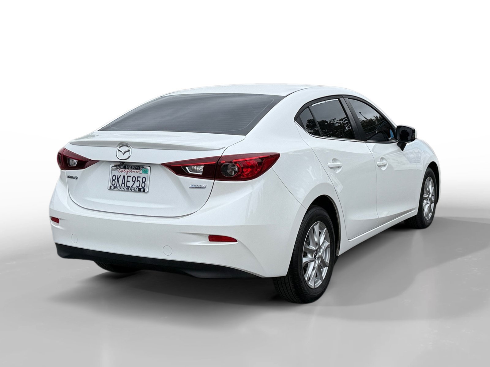 Used 2016 Snowflake White Pearl Mazda i Touring image 5
