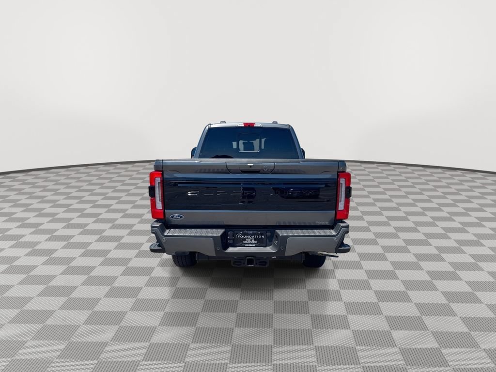 2026 Ford F-350 Super Duty Platinum - Photo 10